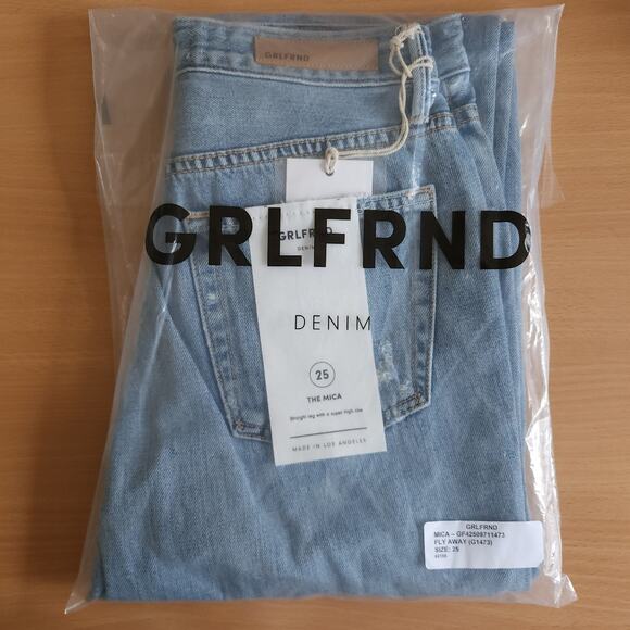 GRLFRND The Mica destroyed straight leg super high rise jeans in Fly Away 25 NEW - Picture 9 of 9